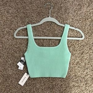 Aritzia Crop Top